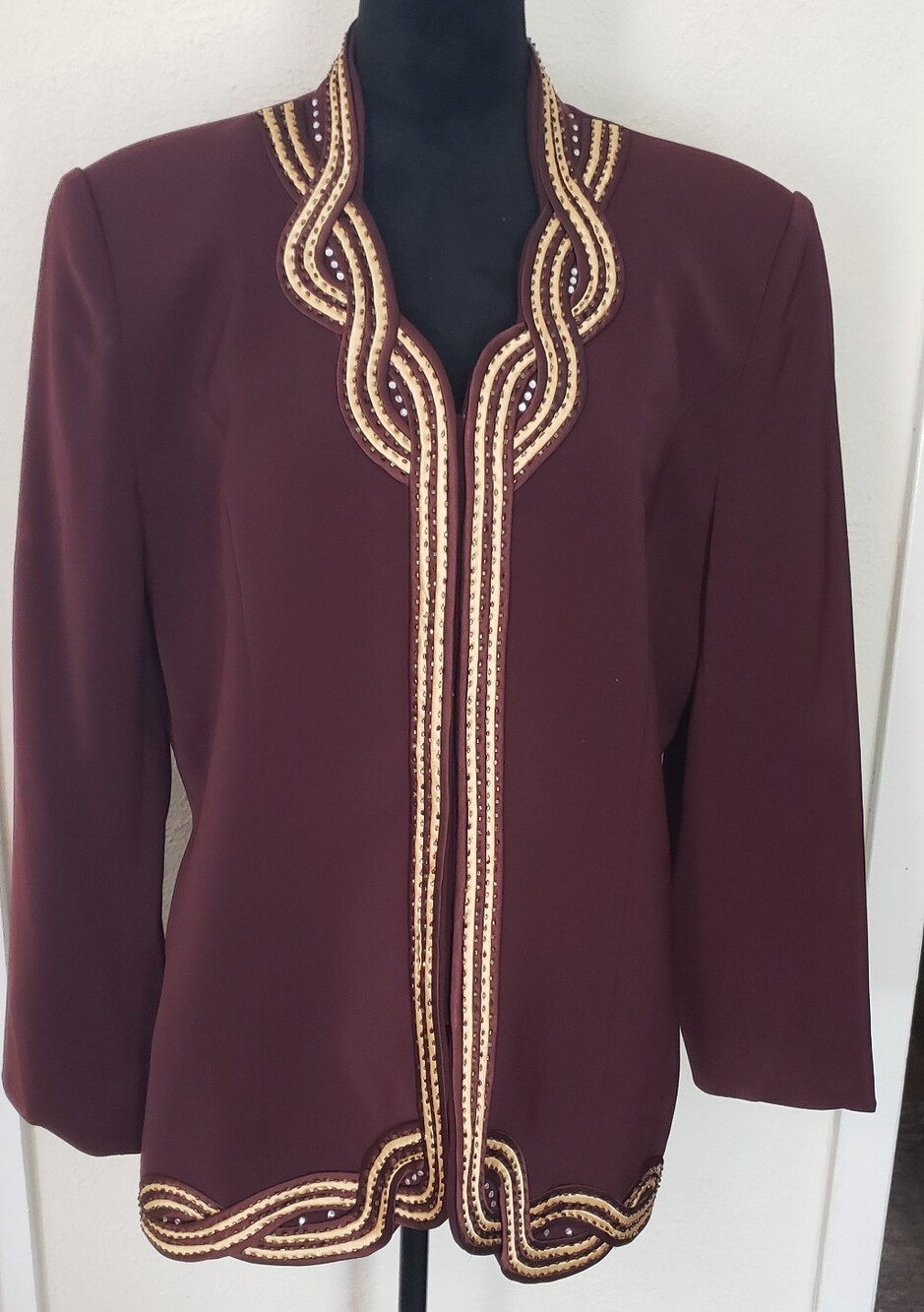Carissimo Women's Embroidered Open-Front Jacket - Brown